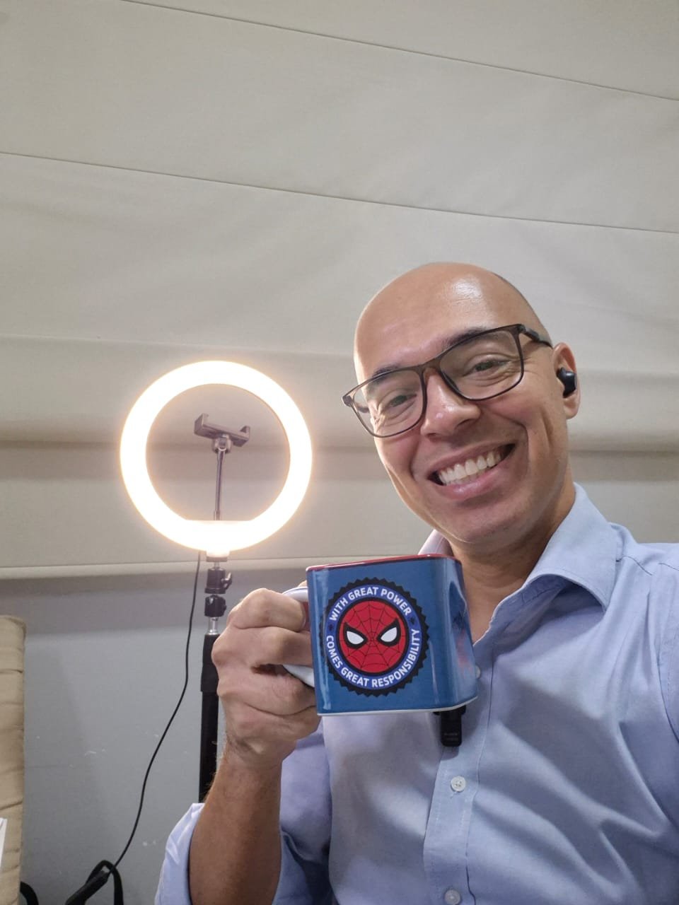 Marcelo Romeiro — Apresentador em transmissões corporativas ao vivo, lives e estúdios digitais
